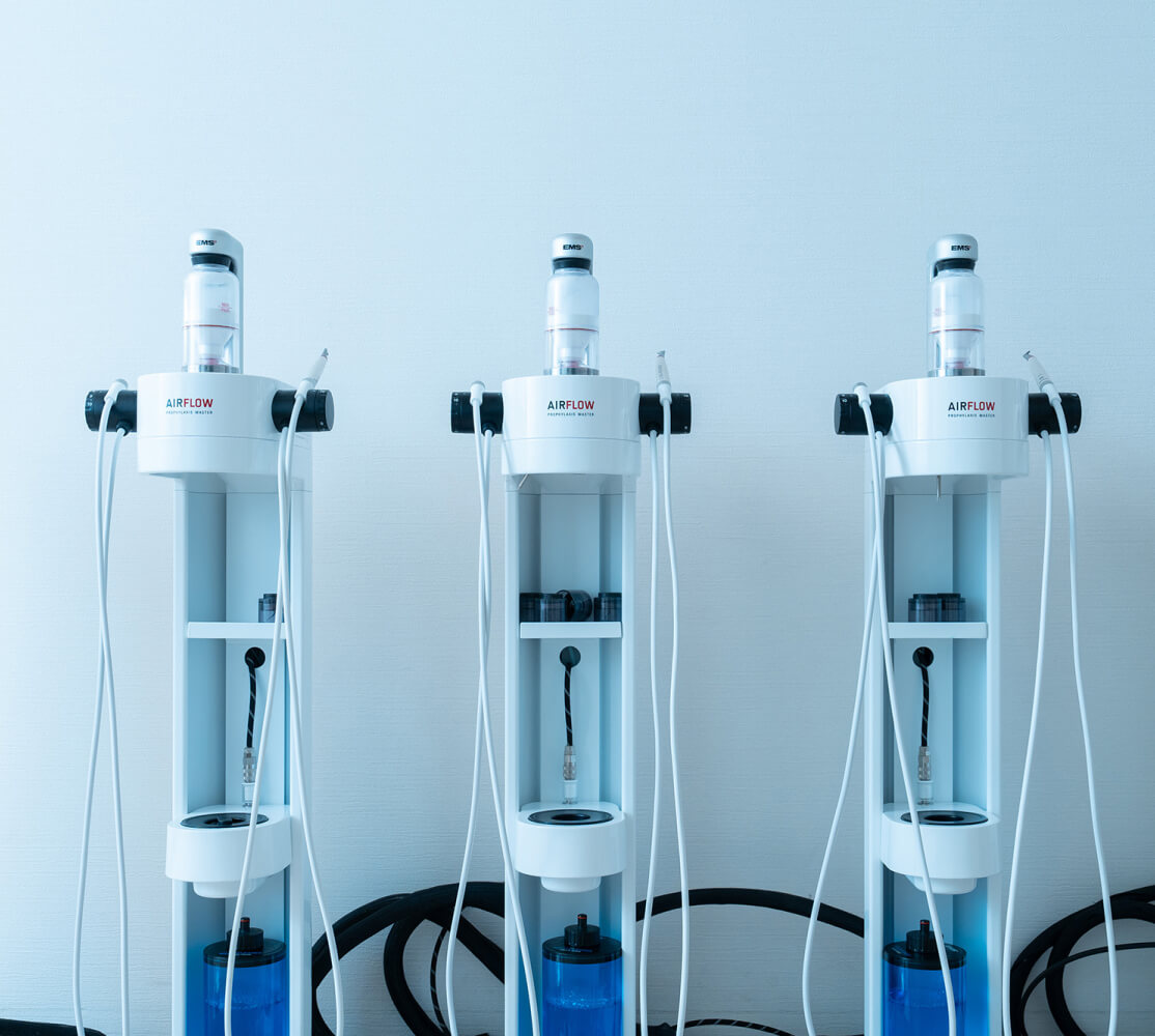 負担や痛みを抑え、快適な予防歯科・メンテナンスを可能にするエアフロー